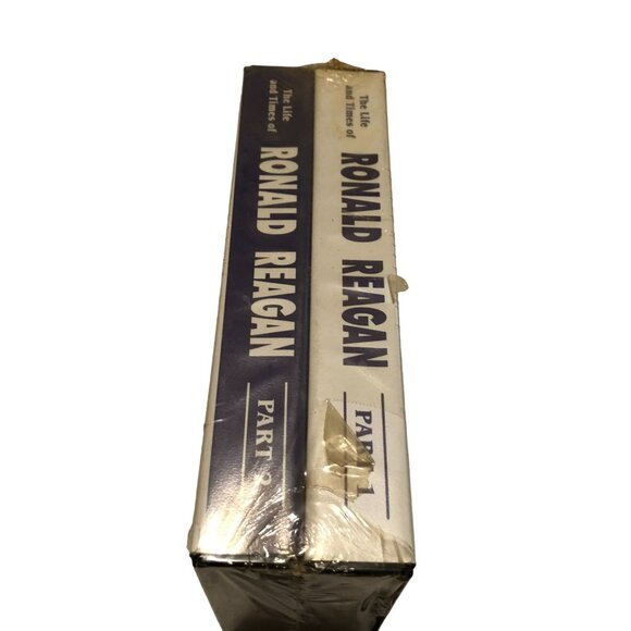 New Sealed The Life & Times of Ronald Reagan 2 Volume VHS Tape Set President USA - Picture 2 of 3